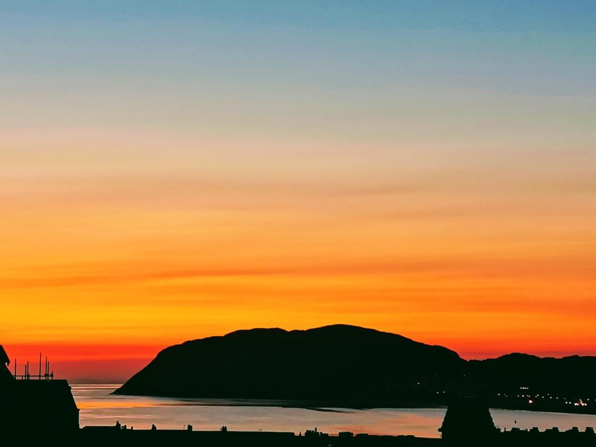 Bron Orme Private Hotel Llandudno Exterior foto