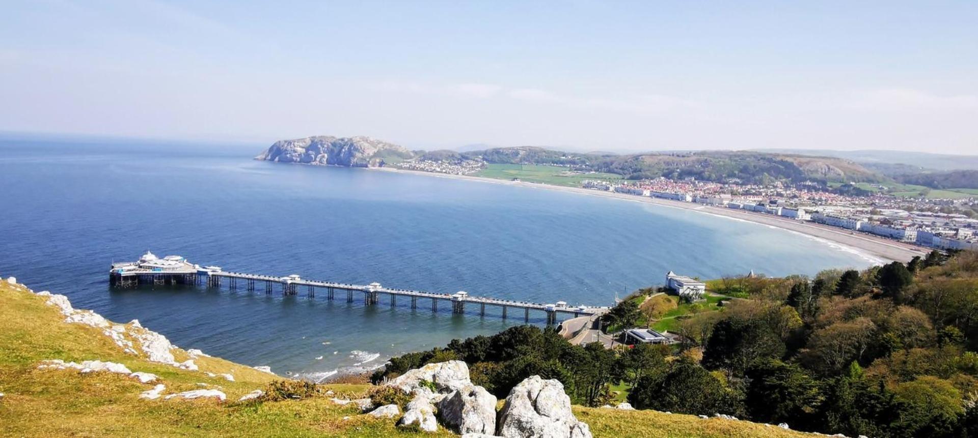 Bron Orme Private Hotel Llandudno Exterior foto